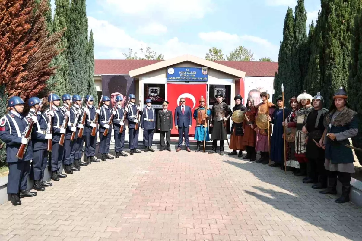 Düzce’de İstiklal OSB Jandarma Karakol Komutanlığı açıldı