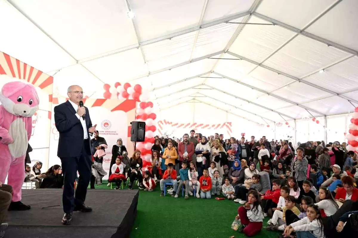 Cumhuriyet Panayırı’nda Eğlence Dolu Günler