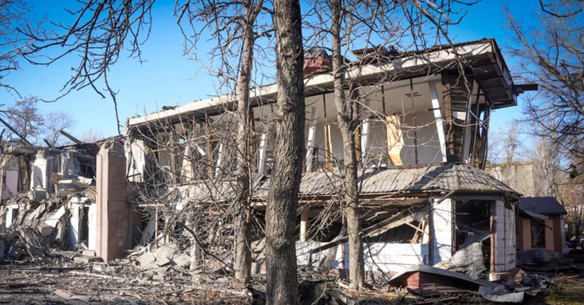 Ukrayna: Ülke genelindeki enerji tesislerine yönelik yoğun saldırılar yaşanıyor